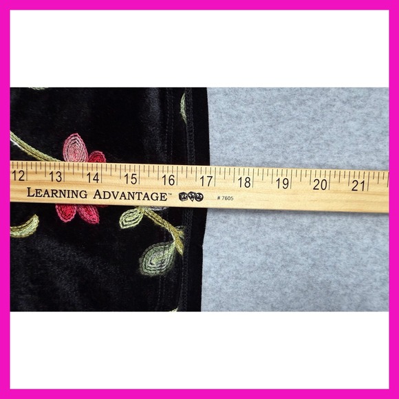 Black Velvet Mini Skirt Embroidered Floral Red Pink‎ Rose Y2K Party Club - Picture 5 of 6